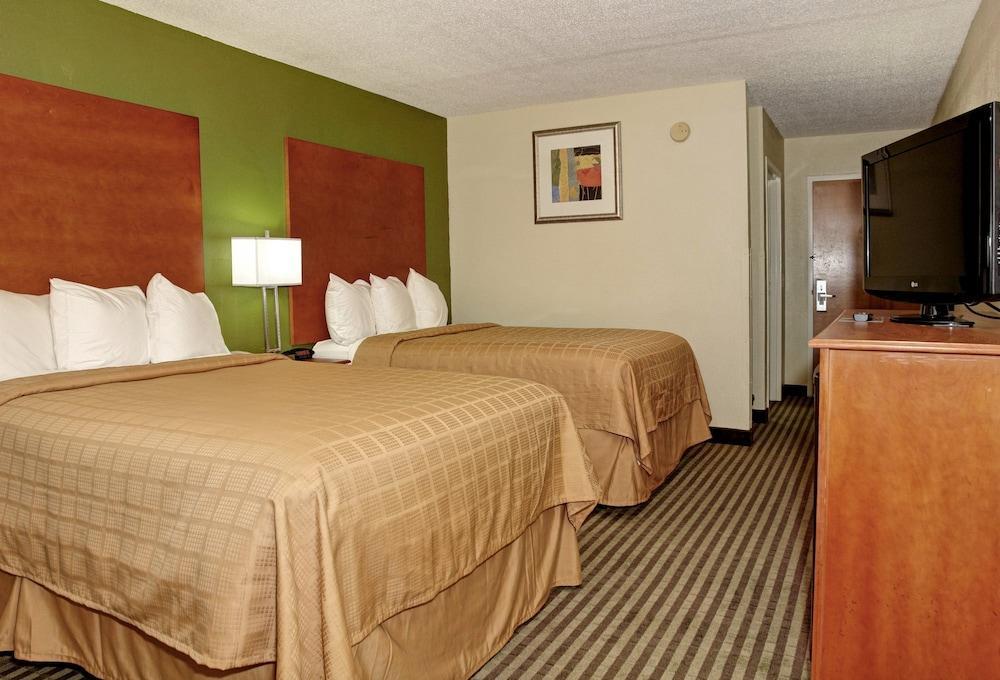 Quality Inn Jacksonville Near Camp Lejeune Exterior photo