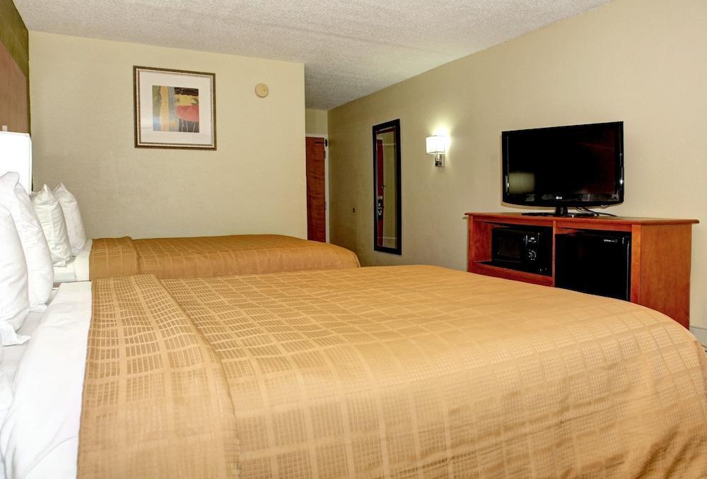 Quality Inn Jacksonville Near Camp Lejeune Exterior photo