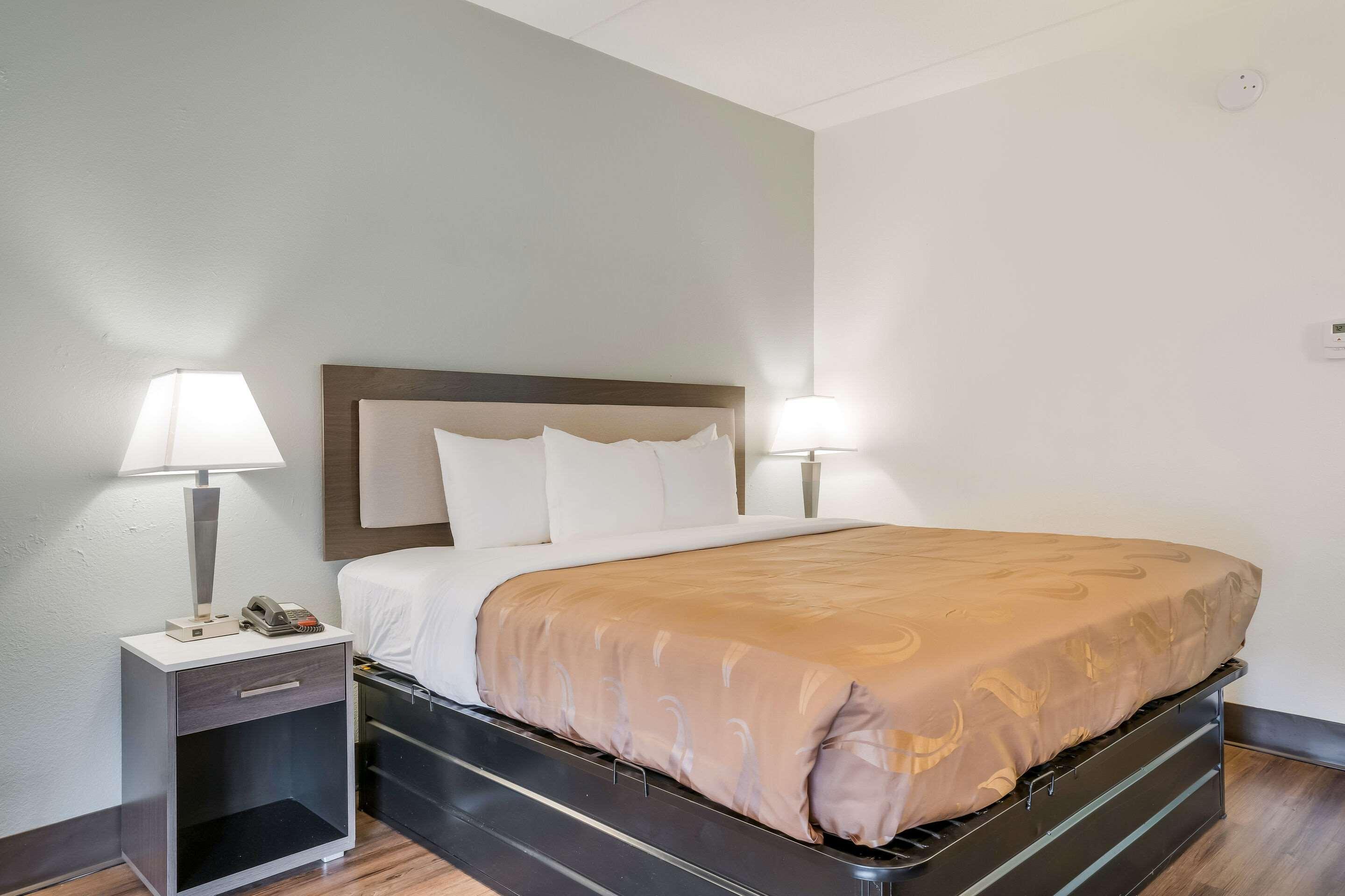 Quality Inn Jacksonville Near Camp Lejeune Exterior photo