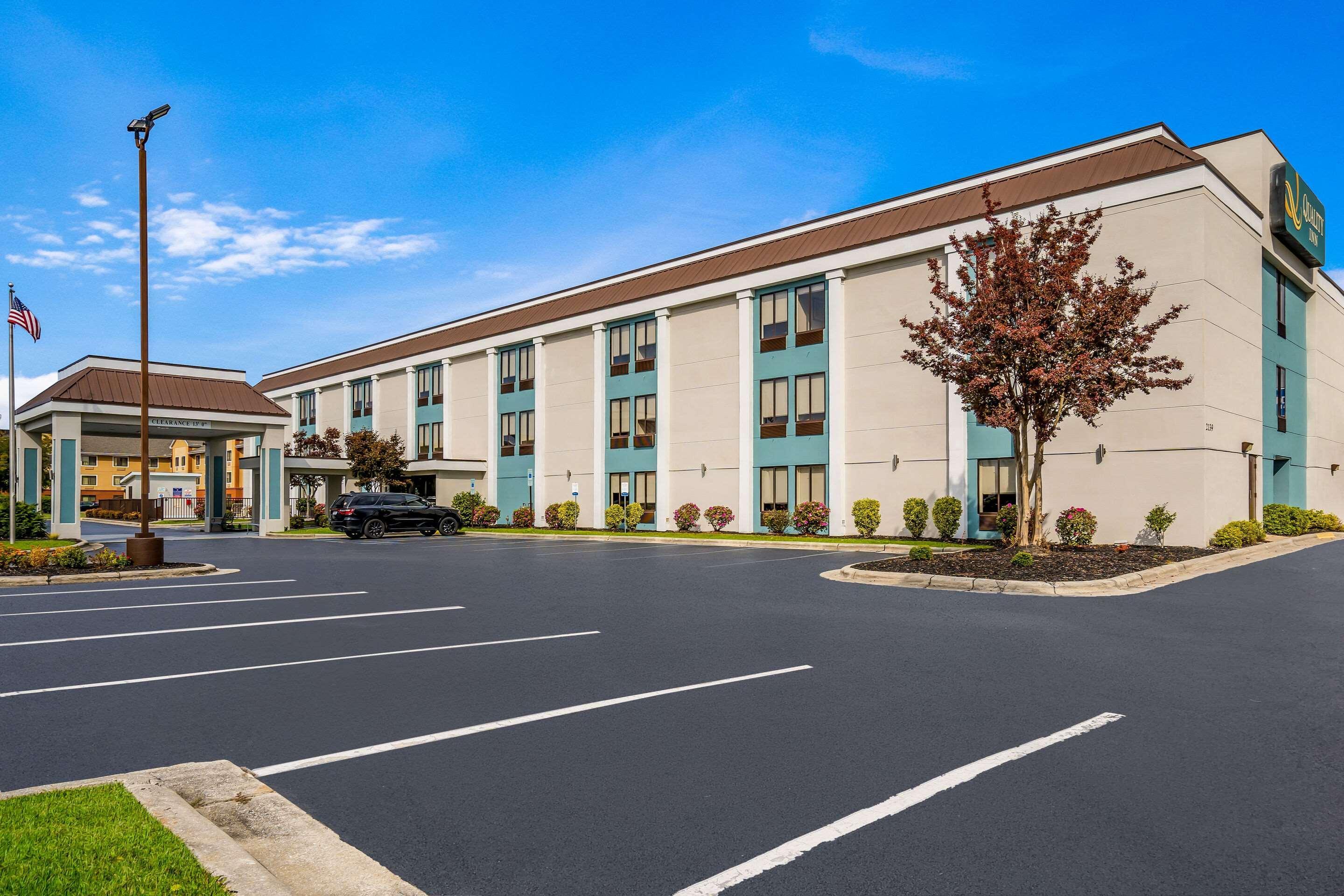 Quality Inn Jacksonville Near Camp Lejeune Exterior photo