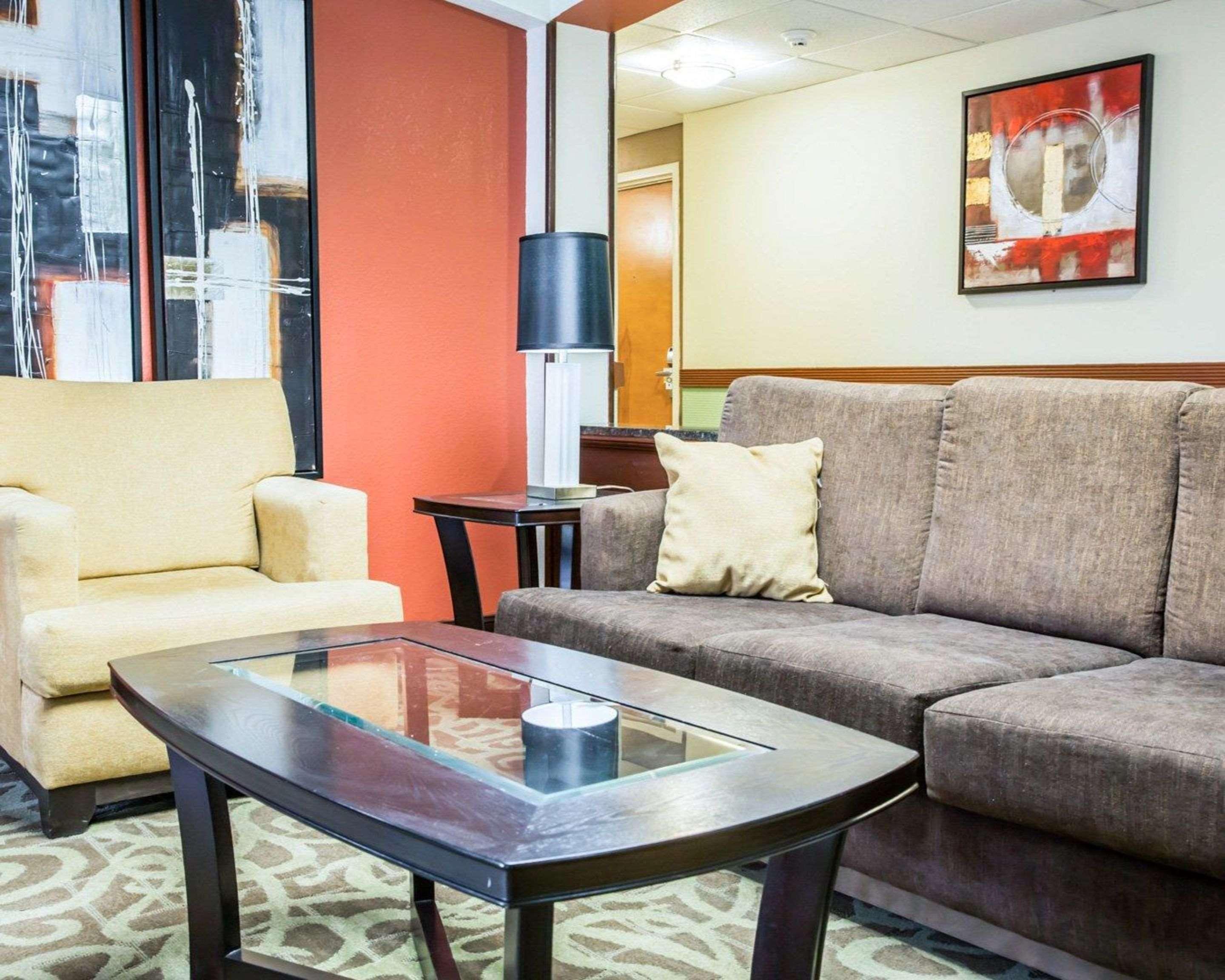 Quality Inn Jacksonville Near Camp Lejeune Exterior photo