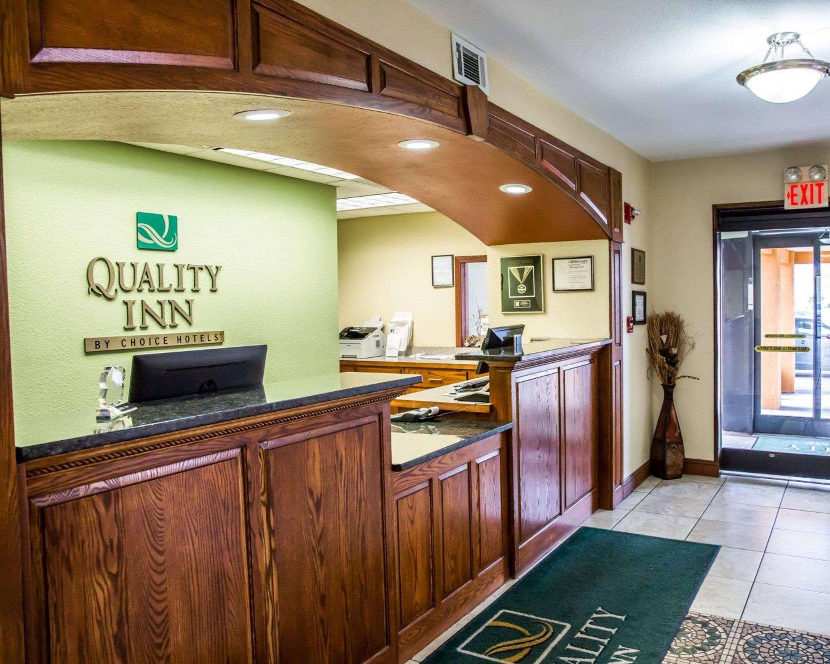 Quality Inn Jacksonville Near Camp Lejeune Exterior photo