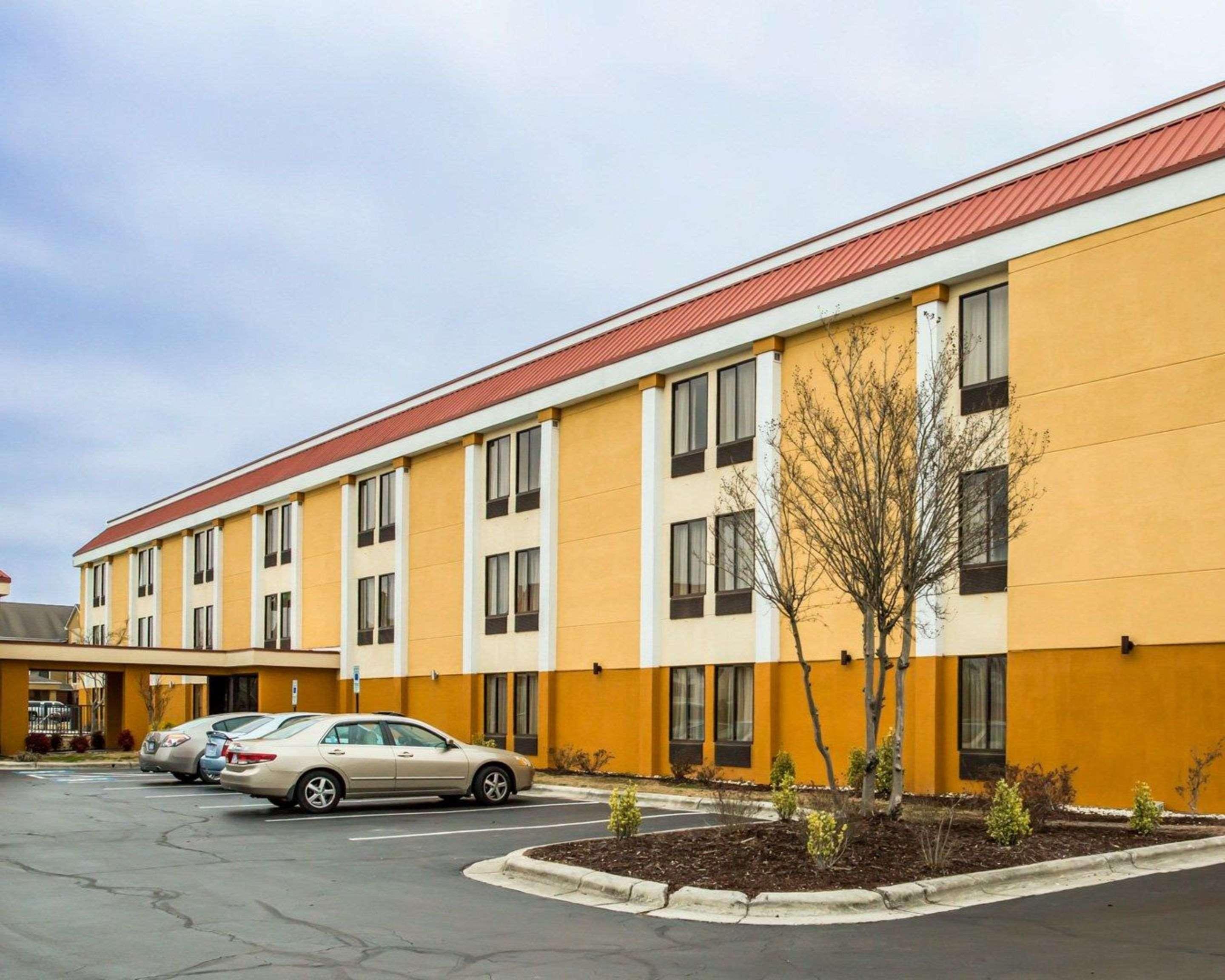 Quality Inn Jacksonville Near Camp Lejeune Exterior photo
