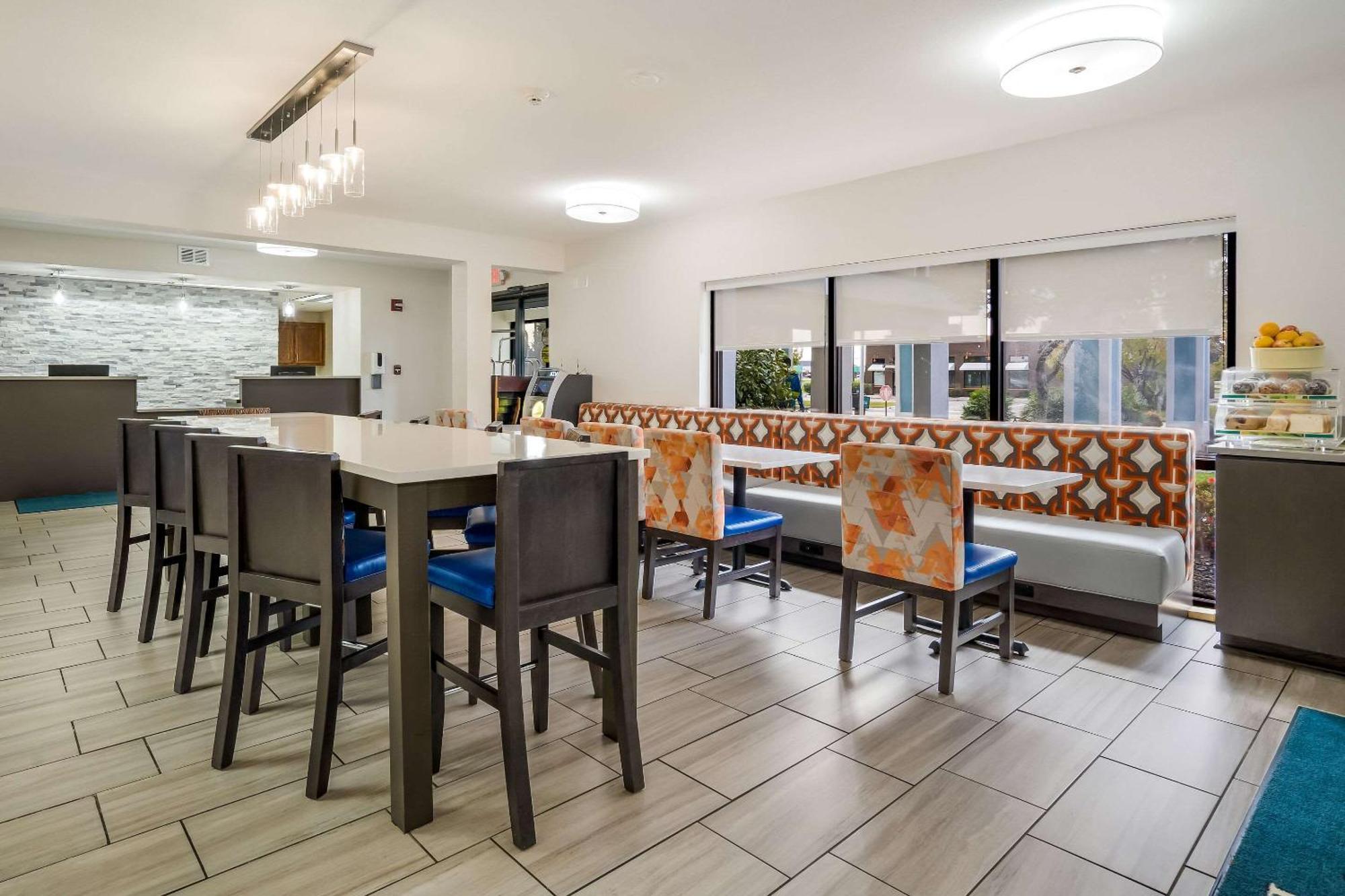 Quality Inn Jacksonville Near Camp Lejeune Exterior photo